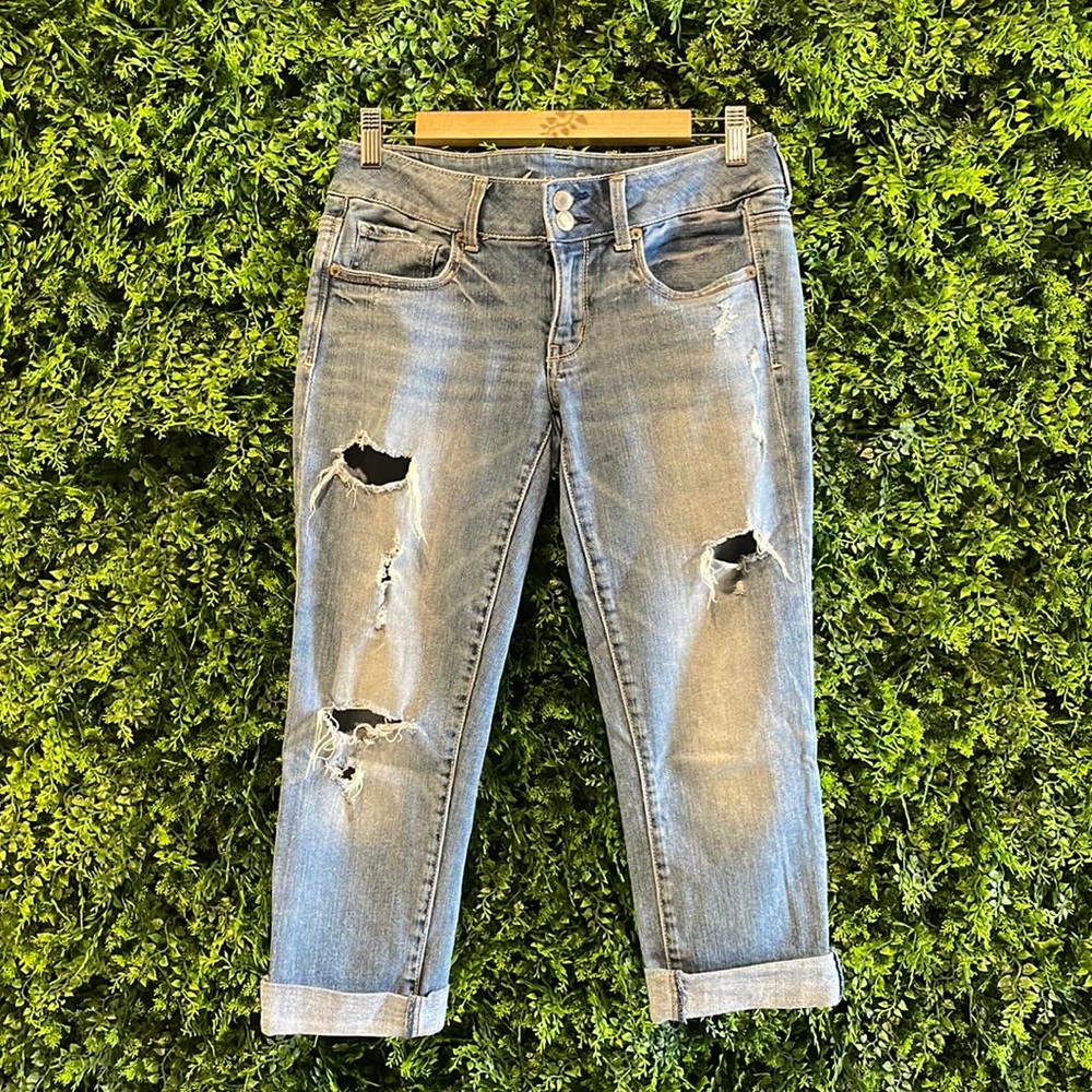 American Eagle Outfitters crop jeans
